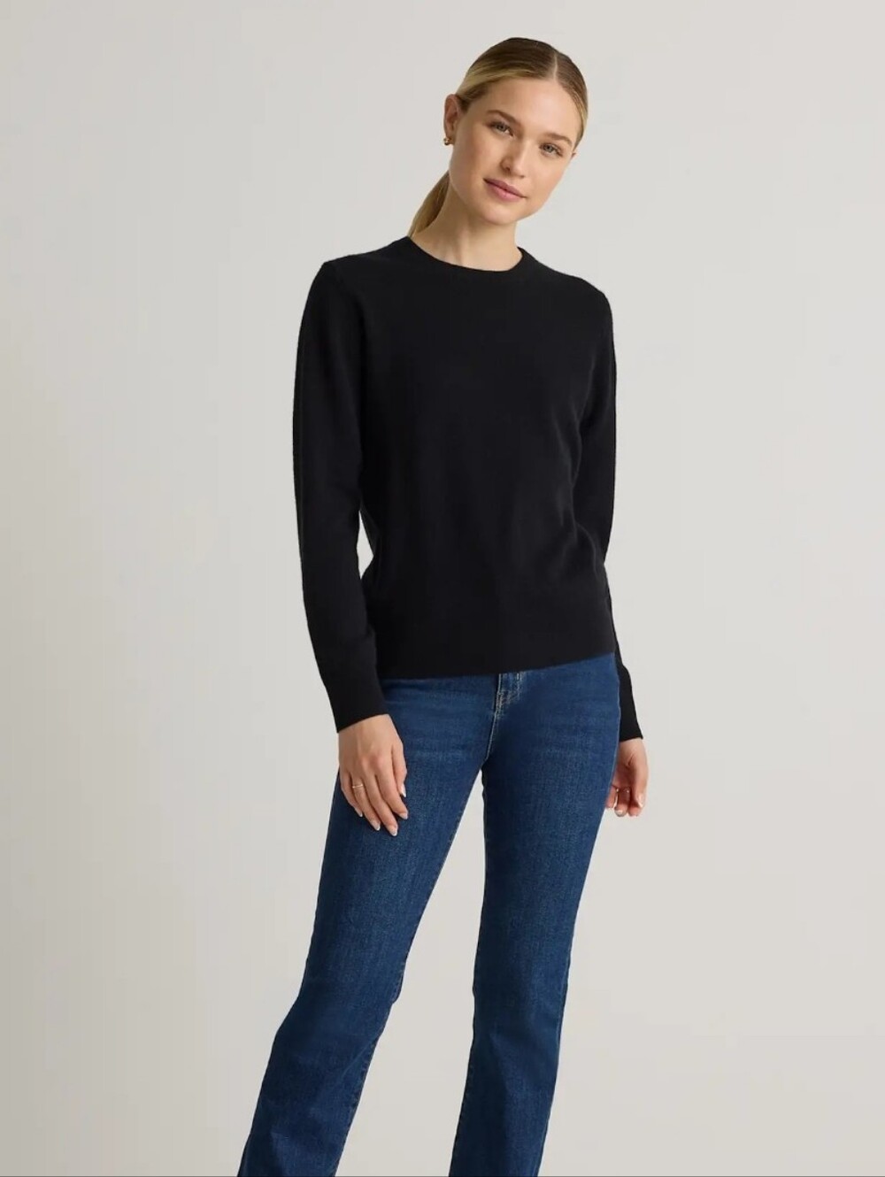 Quince Black 100% Mongolian Cashmere Crewneck Sweater